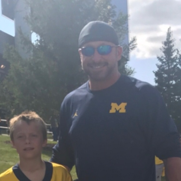 Meet your Posher, Aaron - Picture 1 of 1